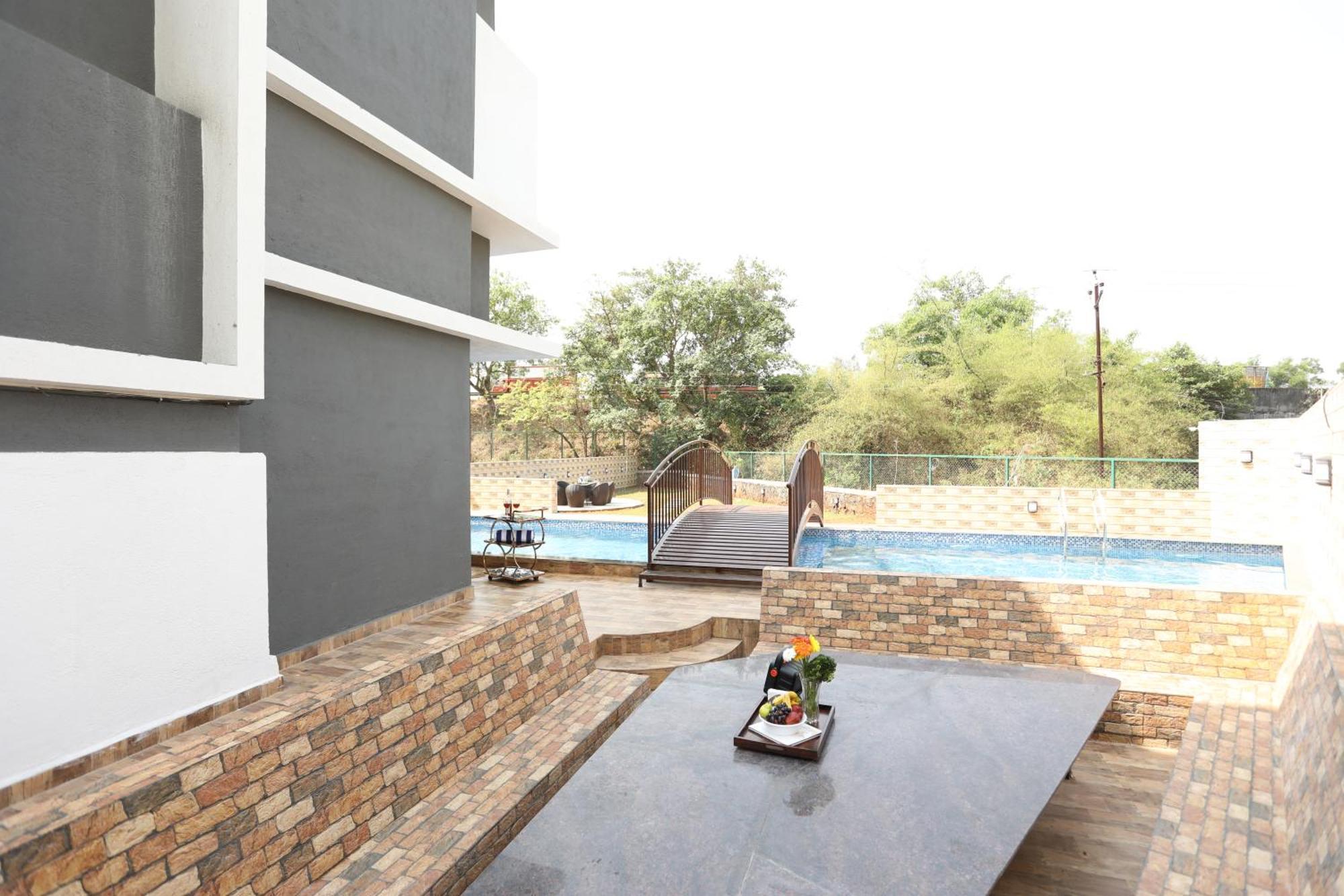 Casa Lola Lonavala Exterior foto