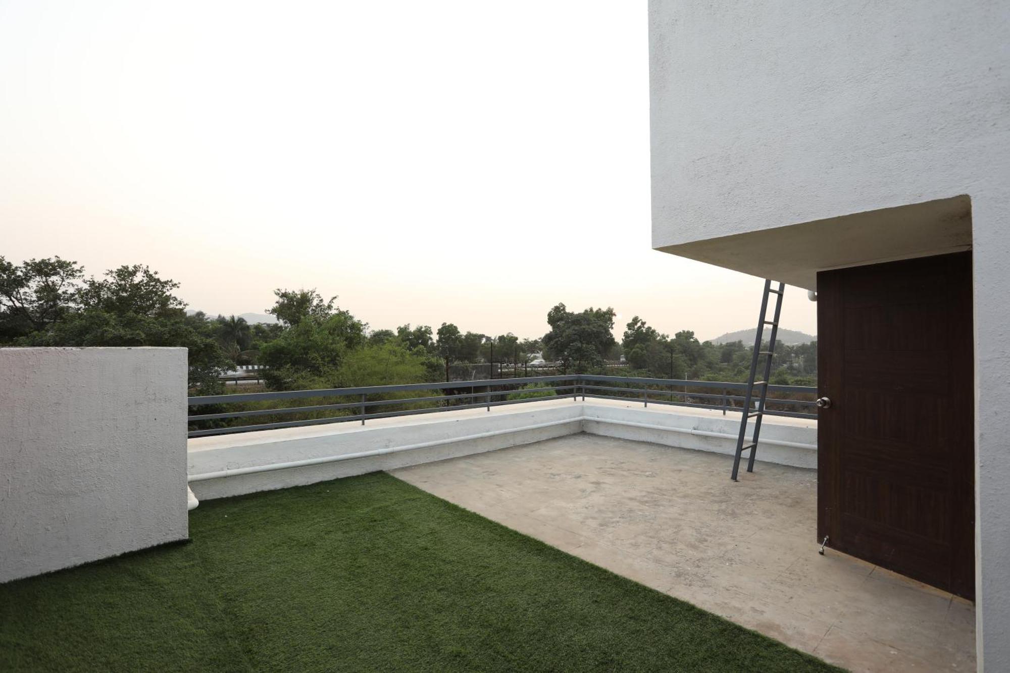 Casa Lola Lonavala Exterior foto